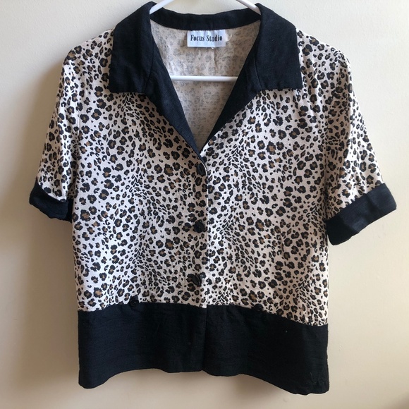 VINTAGE Focus Studio leopard print women’s top, bowling shirt - Picture 1 of 5